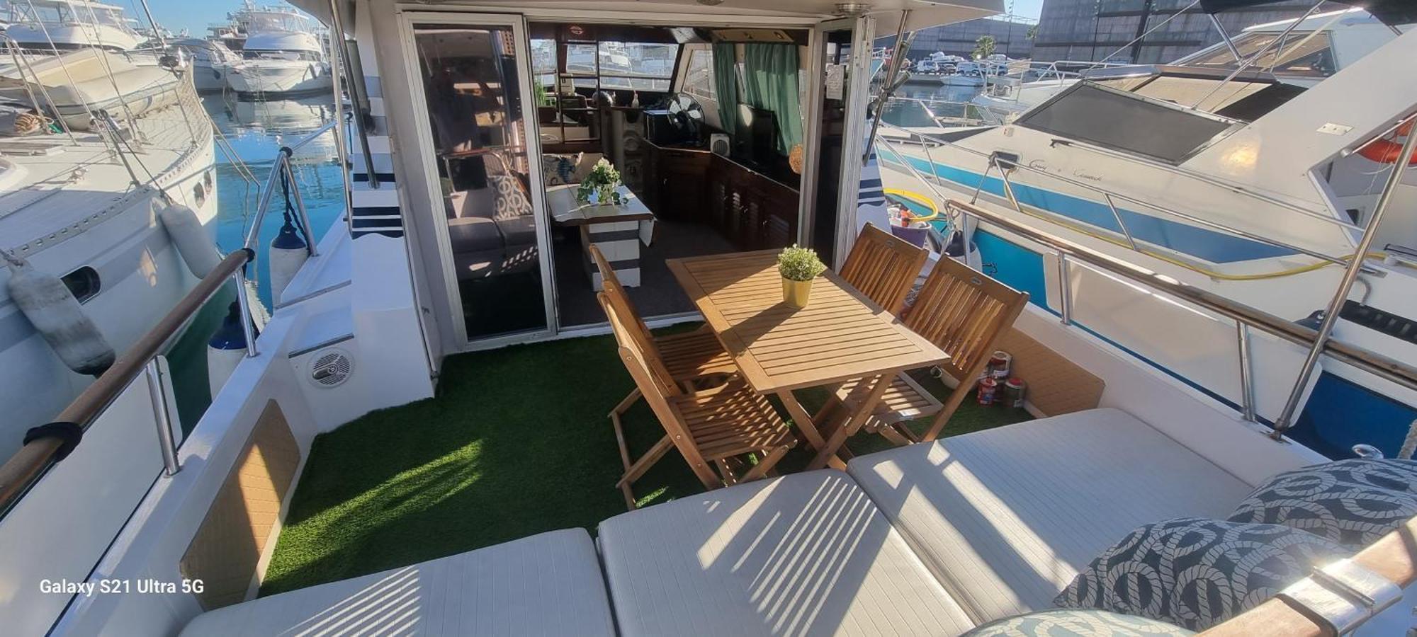 Beautiful And Comfy Boat In Barcelona With Boat Tour Option Hotel Exterior foto