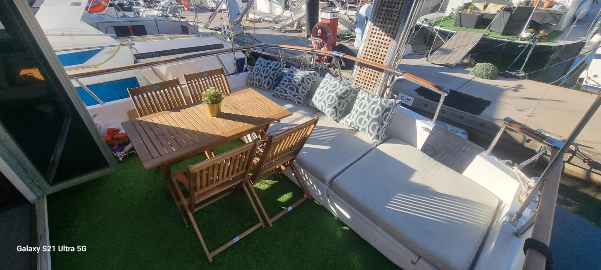 Beautiful And Comfy Boat In Barcelona With Boat Tour Option Hotel Exterior foto