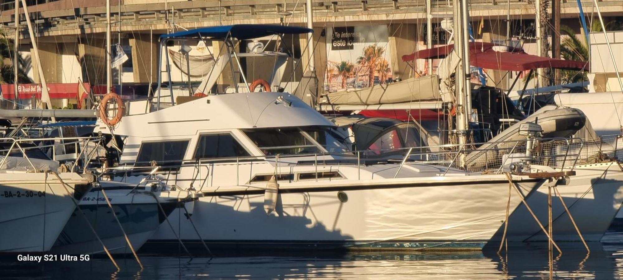 Beautiful And Comfy Boat In Barcelona With Boat Tour Option Hotel Exterior foto