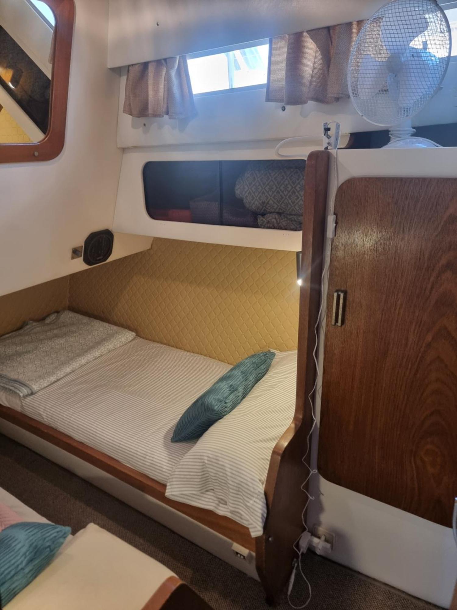Beautiful And Comfy Boat In Barcelona With Boat Tour Option Hotel Exterior foto