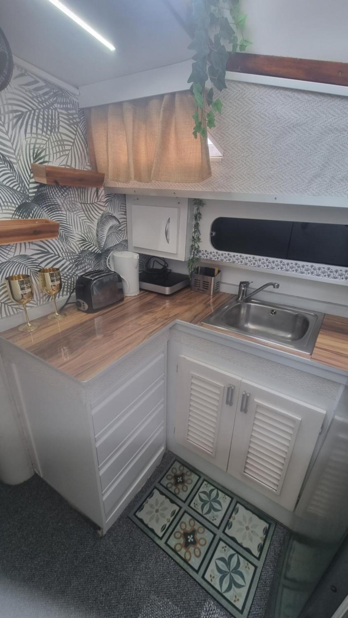 Beautiful And Comfy Boat In Barcelona With Boat Tour Option Hotel Exterior foto